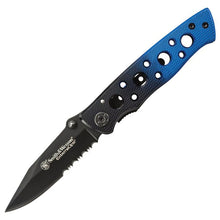Load image into Gallery viewer, FOLDER KNIFE SERRATED LINERLOCK ALUMINUM HANDLE STAINLESS SMITH &amp; WESSON SW111S
