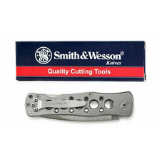 Load image into Gallery viewer, SMITH &amp; WESSON FOLDING KNIFE ALUMINUM HANDLE EXTREMEOPS LOCKBACK CUTTING SW6AEU